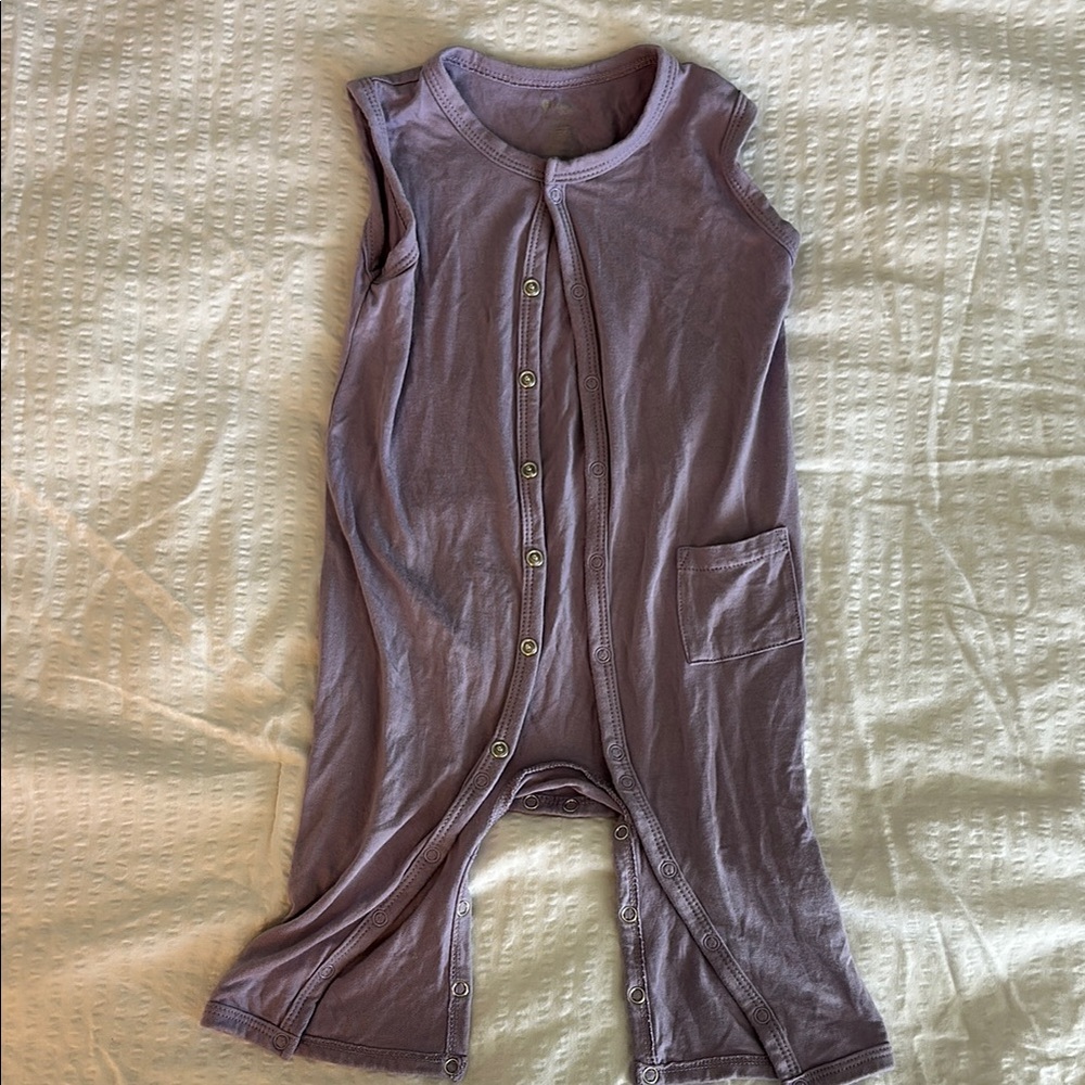 Kyte Baby Button Romper in Taro size 12-18 months - Picture 2 of 4